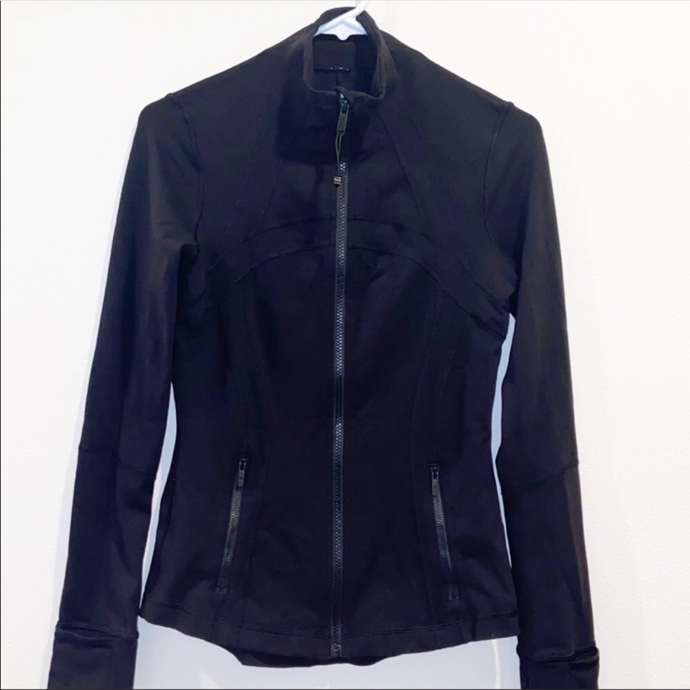 Black Lululemon jacket
